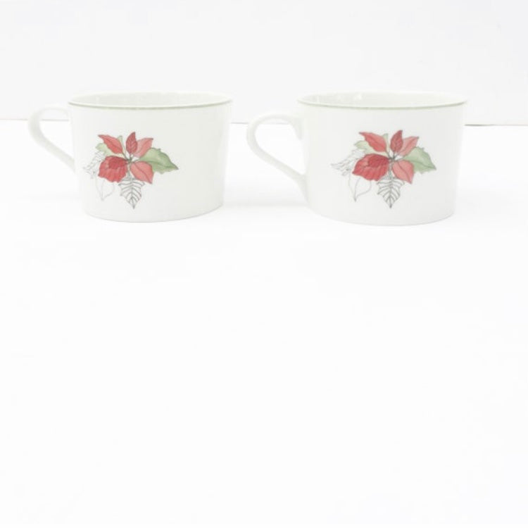 Vintage Poinsettia Mugs