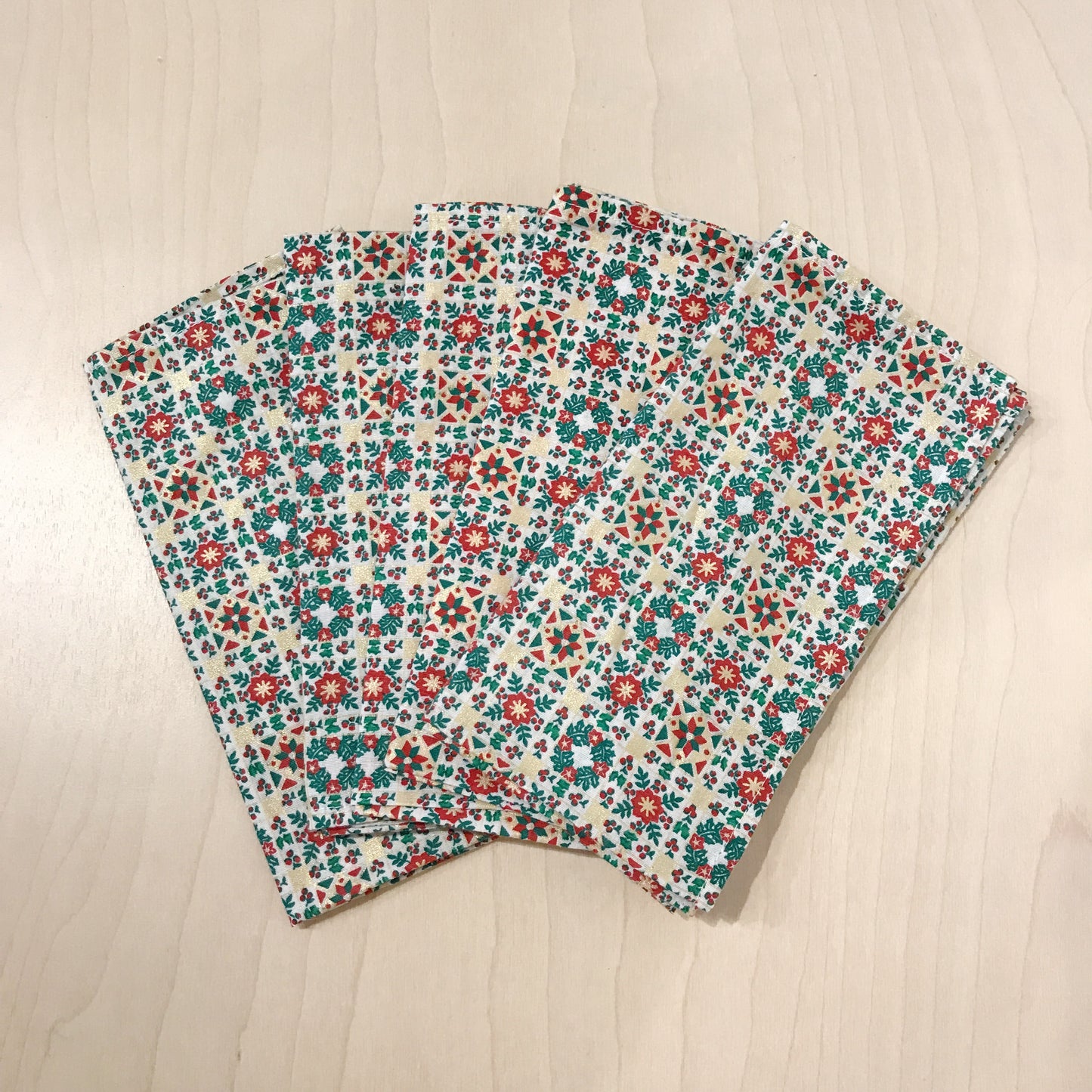 Vintage Holiday Dinner Napkins