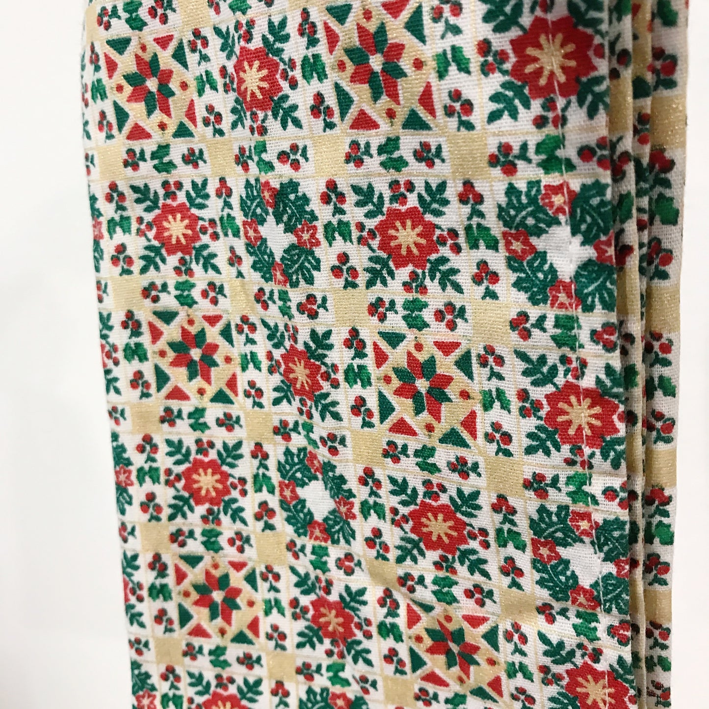 Vintage Holiday Dinner Napkins