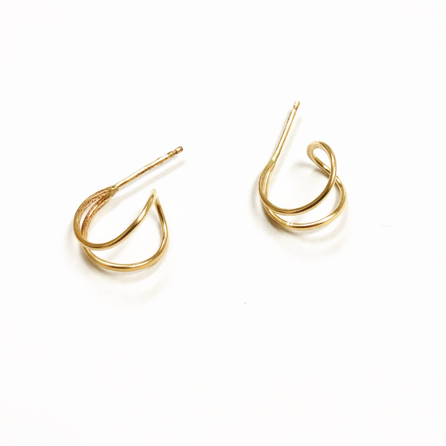 Bre Huggie Hoop Earrings