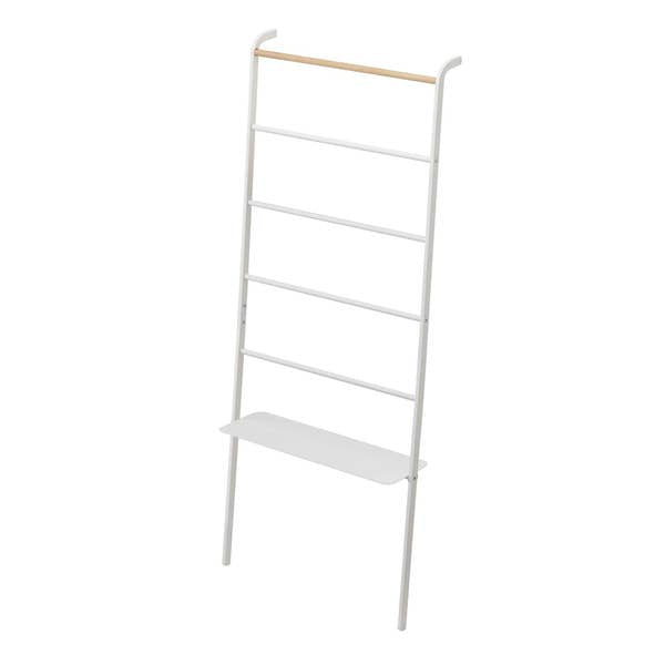 Tower Leaning Ladder with Shelf