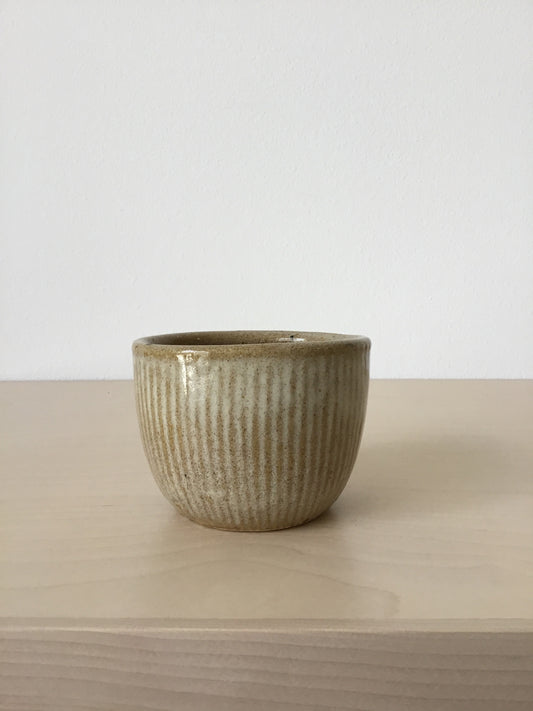 Vintage Zanesville pottery planter